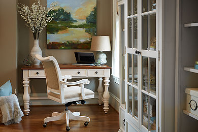 Havertys newport store writing desk